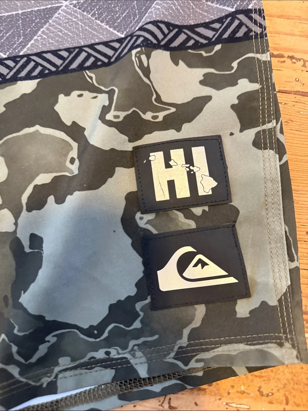 Quiksilver Men's Olive & Black Camo Boardshorts with Geometric Band